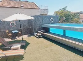 Private Swimming Pool ! דירת סטודיו קטנה עם בריכה פרטית
