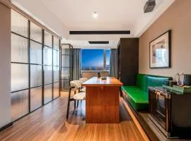 Xi'an Firefly Hotel