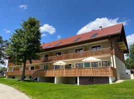 Chalet An der Brunnader - Ihr perfekter Rückzugsort in der Bayerischen Toskana: Bad Birnbach şehrinde bir otel