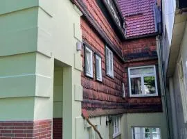 Großzügige Souterrainwohnung in historischer Stadtvilla im Herzen Zellerfelds