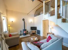 The Old Chapel. Charming countryside retreat Pass the Keys