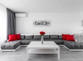 Rendez - big 70m2 Apartment, Fresh New, Parking Included, Air-Conditioned, balcony, Hotel in Rača