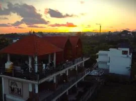 Murna House 1, Rooftop Balinese wooden house 360 sunrise to sunset view