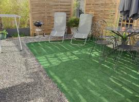 Maison de campagne avec grand parking privé -calme et sérénité