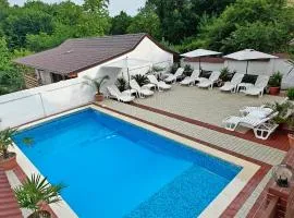 Vila Perla Govorei