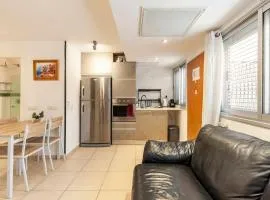 Studio with garden, 5 min walk to the sea