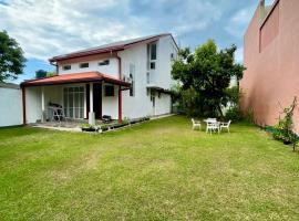 Elite Escapes, hotel v destinaci Malabe