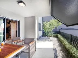 Lux Oliva Apartment with whirlpool and FREE parking