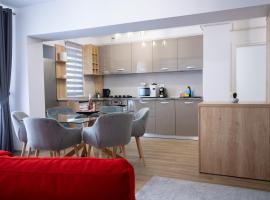 Premier Luxury Ultracentral, ξενοδοχείο στο Πιτέστι