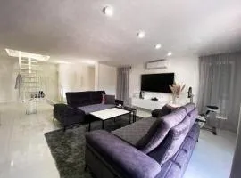 Villa La Familia