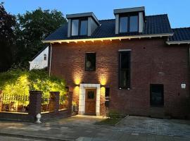 BB aan de kapel, bed and breakfast v destinaci Roermond
