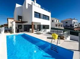Silver Coast Beach Villa
