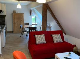 LE CLOCHER " Sous les combles" PARKING GRATUIT, hotel v destinaci Beblenheim