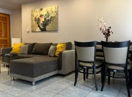 Well designed 2 Bdr Apartment