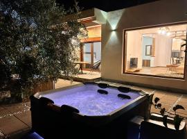 Greenscape Village, hotel u Ulconju