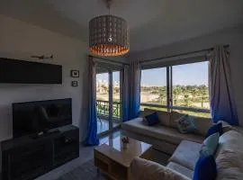 2BR Chalet Direct on swimming pool Ain Sokhna
