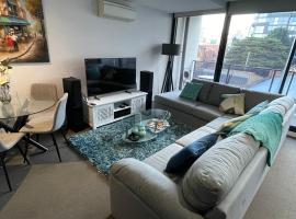 Modern Luxurious with private parking on premises and fast internet, hotel cerca de Chapel Off Chapel, Melbourne