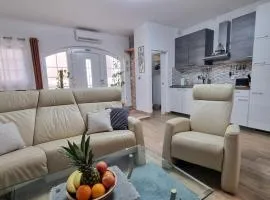 Apartman OLI