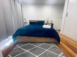 Affordable Ensuite, Handy Location