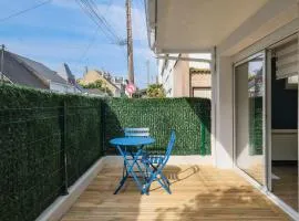 La Maritime - Vue port, 50 m de la plage de la baie