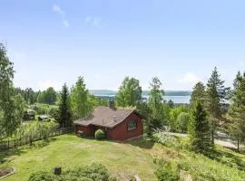 Holiday Home Alice by Interhome