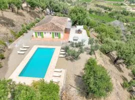 Holiday Home Mas des Chênes by Interhome
