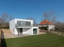 Villa Petit Mouche - Recently renovated villa close to beach