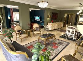 Spacious, Luxurious 3-Bedroom Apartment in Nasr City for Families & Corporates, Alþjóðlegi leikvangurinn í Kaíró, Kaíró, hótel í nágrenninu