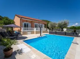 Holiday Home Happy Home Rab by Interhome