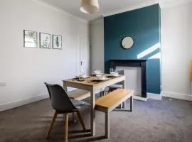 3 Br Home Perfect For Big Groups