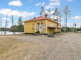Holiday Home Kaislajärven huvila by Interhome