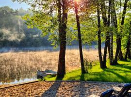 Mazurska Zatoka Resort & Spa - Apartamenty nad jeziorem z prywatną plażą i podgrzewanym basenem zewnętrznym, Mazury w rytmie SLOW, resort em Łukta