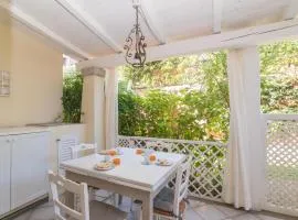 Apartment Peonia by Interhome