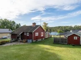 Chalet Toltorp by Interhome