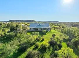 Enchanted Rockview House - 3 Bedroom-Firepit