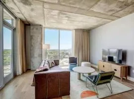 High Rise in the heart of ATX