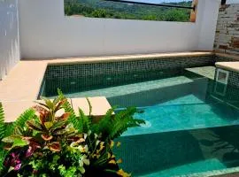 La Casa Junto al Sendero del Río & Piscina # aire acondicionado