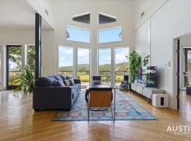 Watch the Sunset On A Huge Patio Near Lake Travis