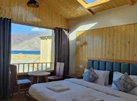Rangjon Resort