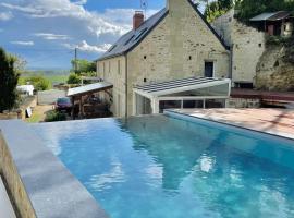 Le gîte 24 proche du Futuroscope - Jacuzzi compris