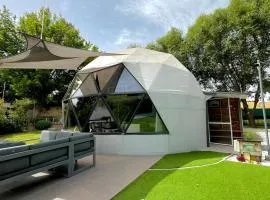 DOMEGLAMPING at FISHINGLAKE