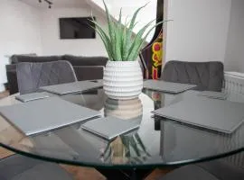 Gynn Stays - Apartment Two