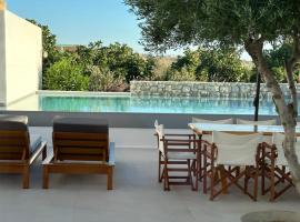 Alio Naxos Luxury Suites, apartmán v destinácii Agios Georgios