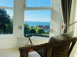 Ocean Terrace, Ilfracombe, 4 bedrooms, Sleeps 8, Stunning Sea Views, Parking, Garden, Pet Friendly