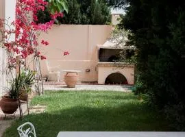 Villa Discover Evia - With Private Jacuzzi