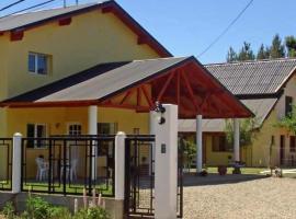 Villa Casal, hotel a Dina Huapi