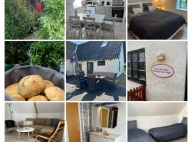 Bed & Breakfast “Den Gamle Lade I Hejls”, sewaan penginapan di Hejls