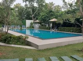 Hotel Ro Kalawewa - Anuradhapura District