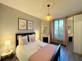 Le Repère de Poissy・4 Ch de Standing, hotel u gradu 'Poissy'