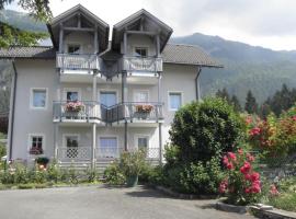 Appartment Isabelle Home, παραλιακή κατοικία σε Hermagor